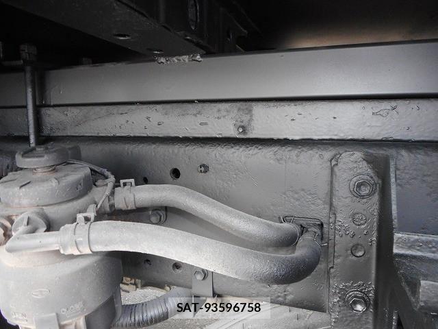 Toyota DYNA TRUCK 2013-07 8229743-24