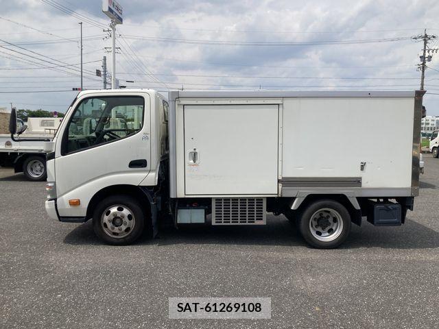 Toyota DYNA TRUCK 2015-12 8245108-21