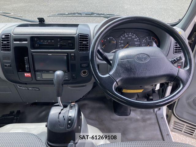 Toyota DYNA TRUCK 2015-12 8245108-6