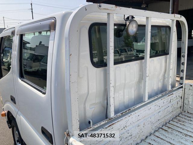 Toyota DYNA TRUCK 2013-04 8245109-21