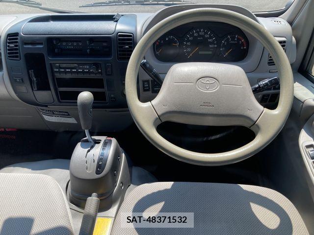 Toyota DYNA TRUCK 2013-04 8245109-8