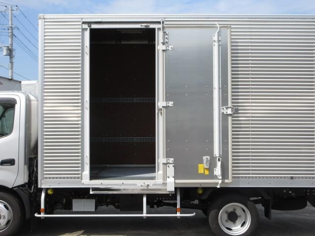 Toyota DYNA TRUCK 2020-10 8311085-9