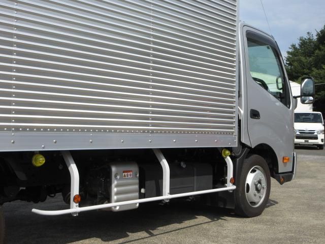 Toyota DYNA TRUCK 2020-10 8311085-17