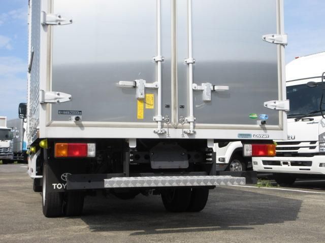 Toyota DYNA TRUCK 2020-10 8311085-22