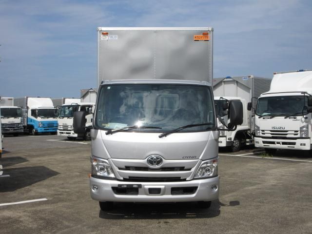 Toyota DYNA TRUCK 2020-10 8311085-4