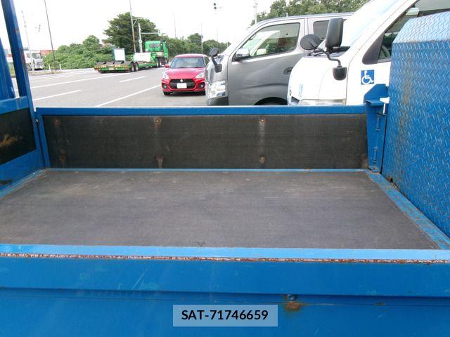 Toyota DYNA TRUCK 2009-12 8314274-18