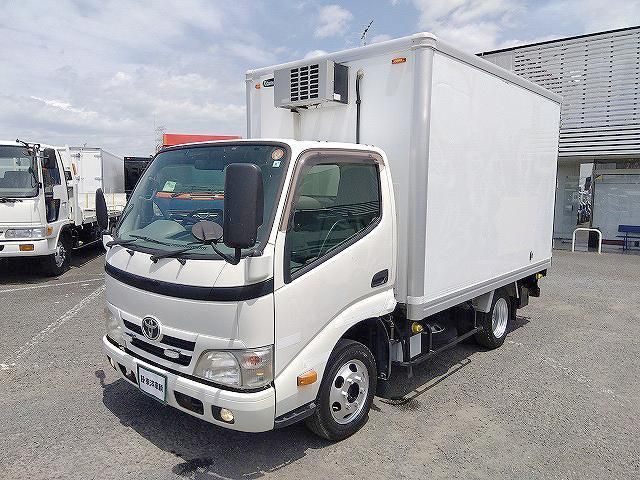 Toyota DYNA TRUCK 2015-09 8311086-0