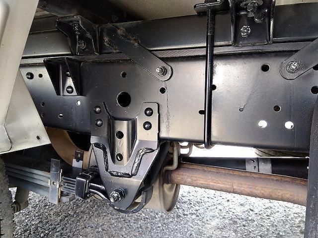 Toyota DYNA TRUCK 2015-09 8311086-16