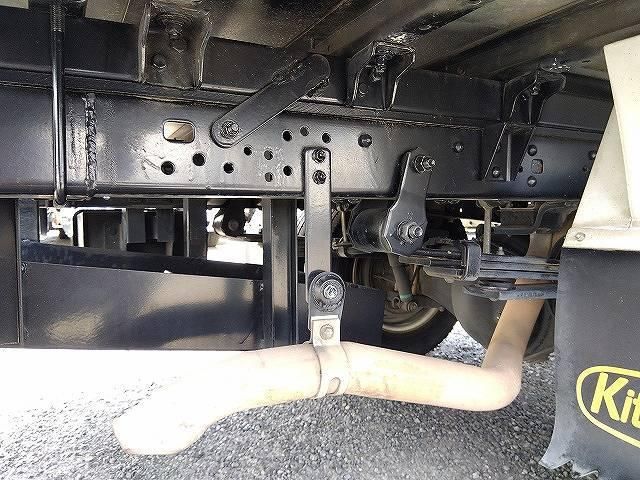 Toyota DYNA TRUCK 2015-09 8311086-17
