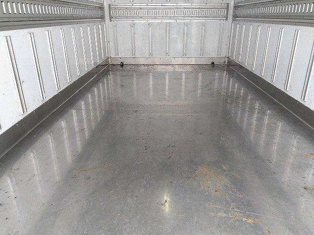Toyota DYNA TRUCK 2015-09 8311086-7