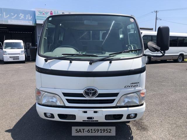 Toyota DYNA TRUCK 2013-07 8335642-1