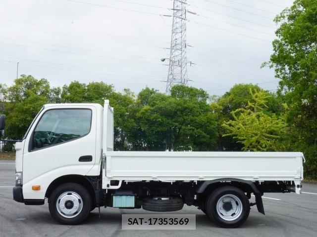 Toyota DYNA TRUCK 2019-08 8335641-11