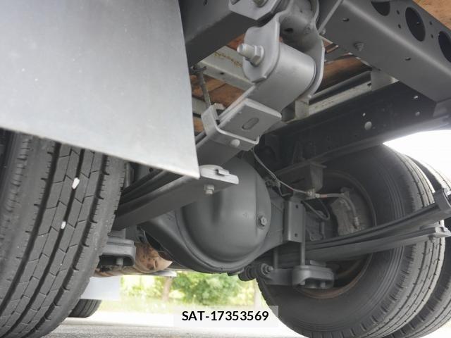Toyota DYNA TRUCK 2019-08 8335641-27
