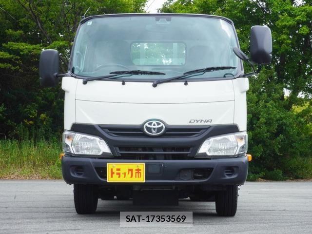 Toyota DYNA TRUCK 2019-08 8335641-6