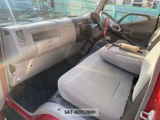 Toyota DYNA TRUCK 2005-10 8335640-9