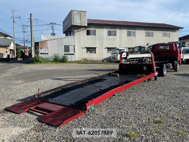 Toyota DYNA TRUCK 2005-10 8335640-1