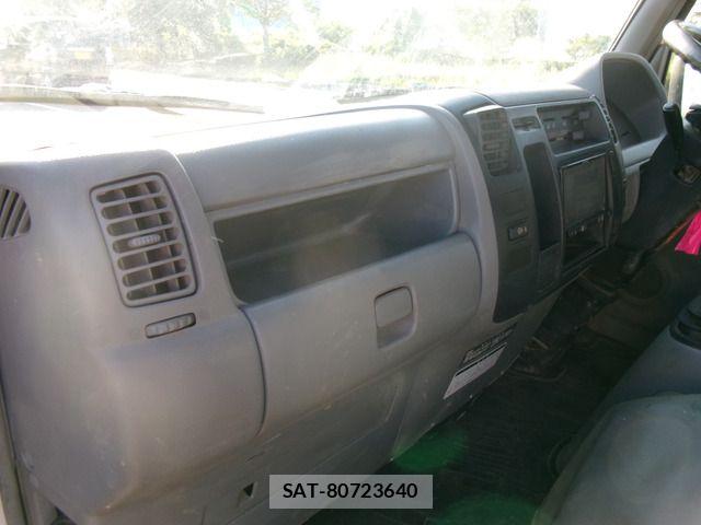 Toyota DYNA TRUCK 2016-08 8335645-17