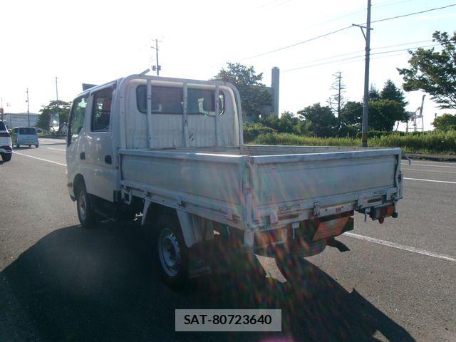 Toyota DYNA TRUCK 2016-08 8335645-6
