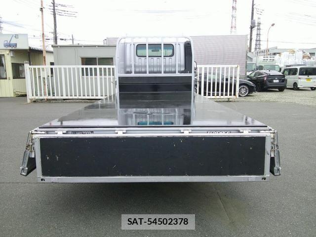 Toyota DYNA TRUCK 2017-02 8335646-10