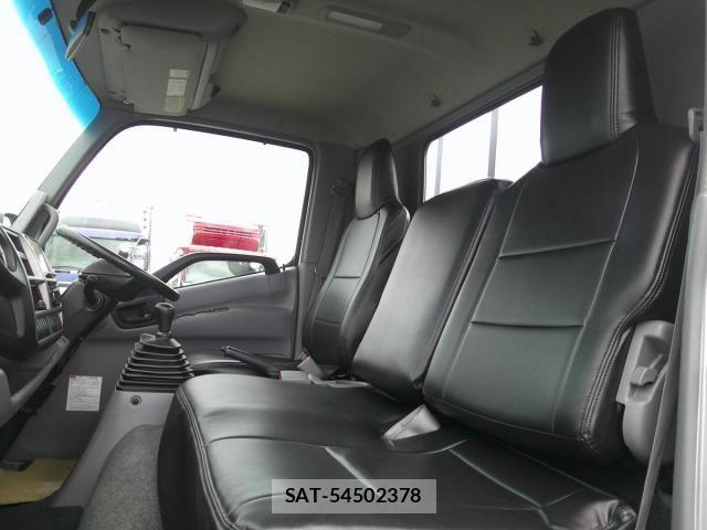 Toyota DYNA TRUCK 2017-02 8335646-19