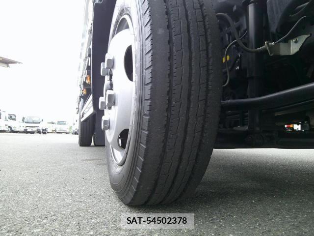 Toyota DYNA TRUCK 2017-02 8335646-23