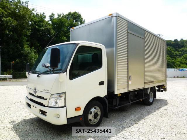 Toyota DYNA TRUCK 2020-01 8335638-0