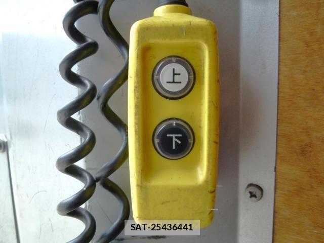 Toyota DYNA TRUCK 2020-01 8335638-21