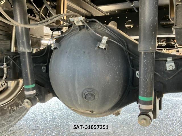Toyota DYNA TRUCK 2022-05 8354348-17
