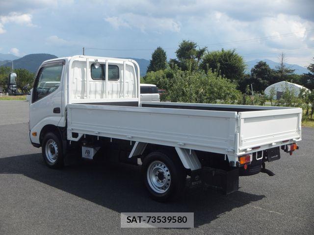 Toyota DYNA TRUCK 2020-05 8354356-10