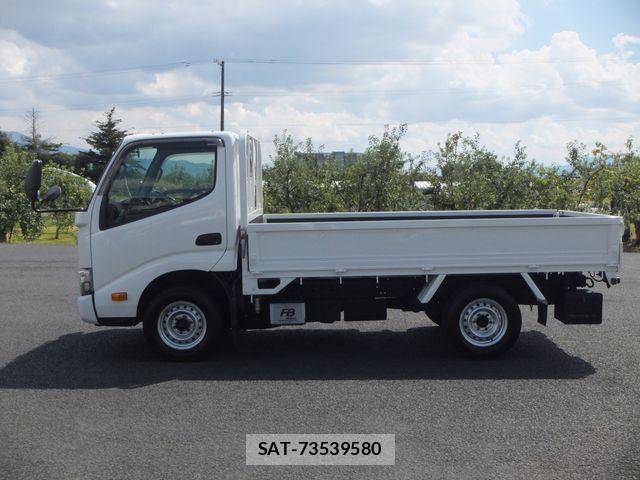 Toyota DYNA TRUCK 2020-05 8354356-5