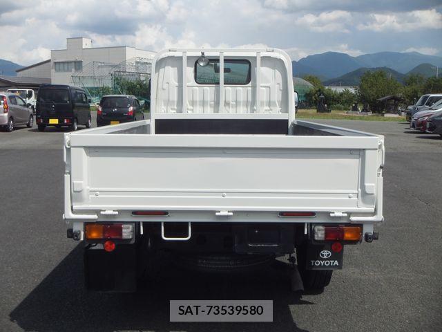 Toyota DYNA TRUCK 2020-05 8354356-7