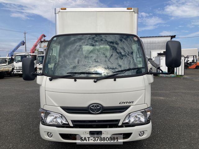 Toyota DYNA TRUCK 2021-06 8354352-20