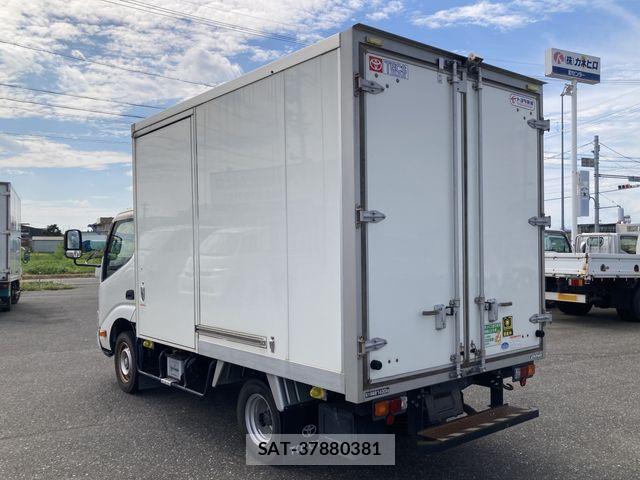 Toyota DYNA TRUCK 2021-06 8354352-2