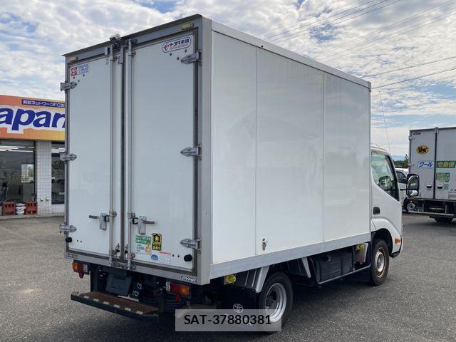 Toyota DYNA TRUCK 2021-06 8354352-3