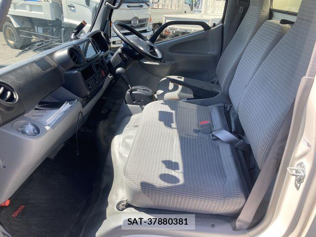Toyota DYNA TRUCK 2021-06 8354352-5