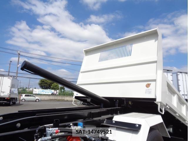 Toyota DYNA TRUCK 2026-07 8354350-5