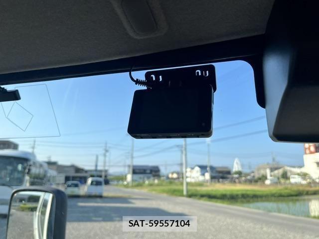Toyota DYNA TRUCK 2019-06 8365673-12