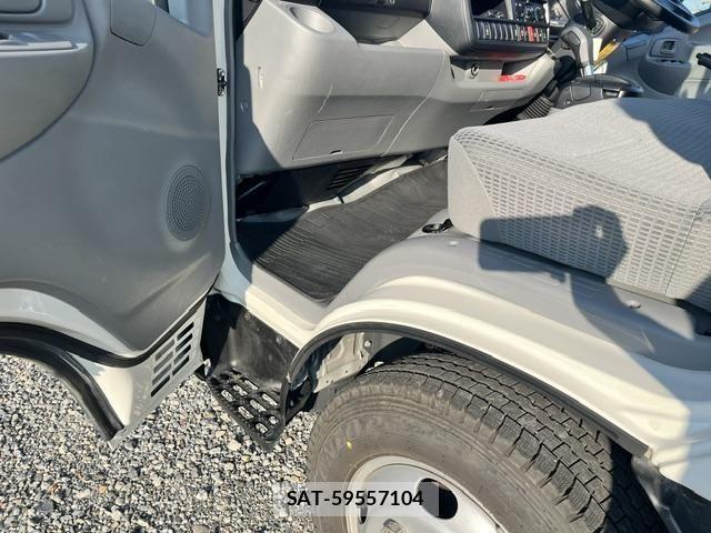 Toyota DYNA TRUCK 2019-06 8365673-16