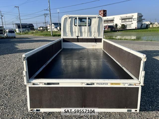Toyota DYNA TRUCK 2019-06 8365673-17