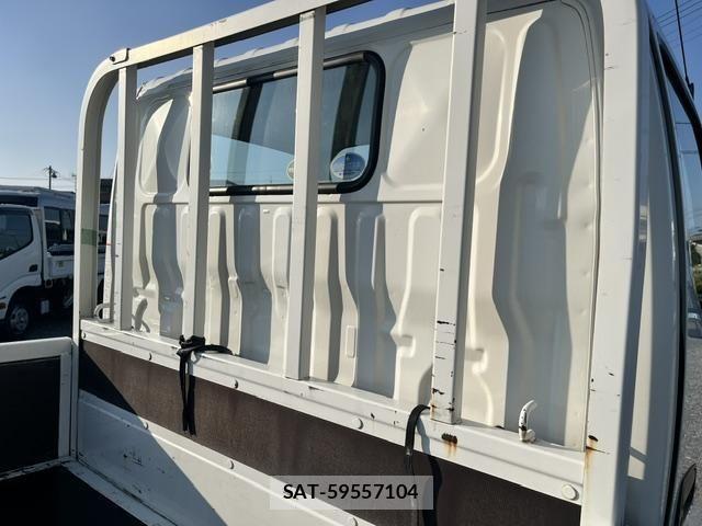 Toyota DYNA TRUCK 2019-06 8365673-18