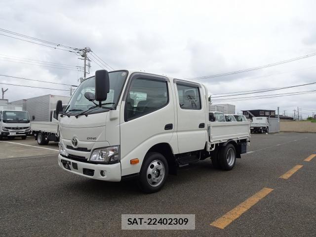 Toyota DYNA TRUCK 2026-05 8365670-0