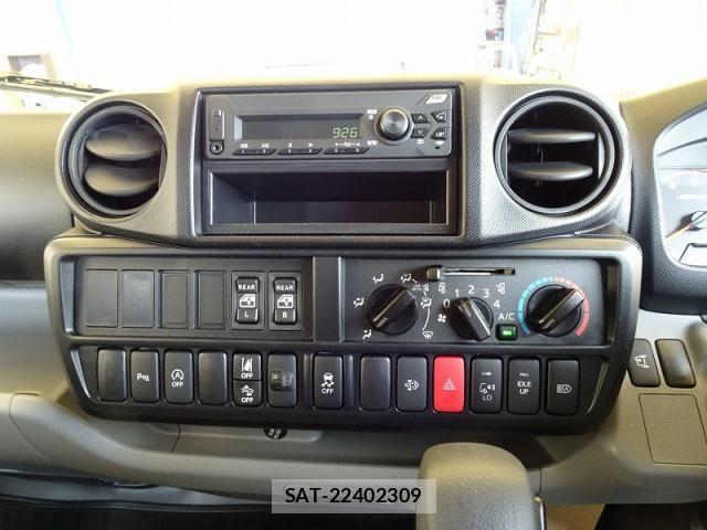 Toyota DYNA TRUCK 2026-05 8365670-16