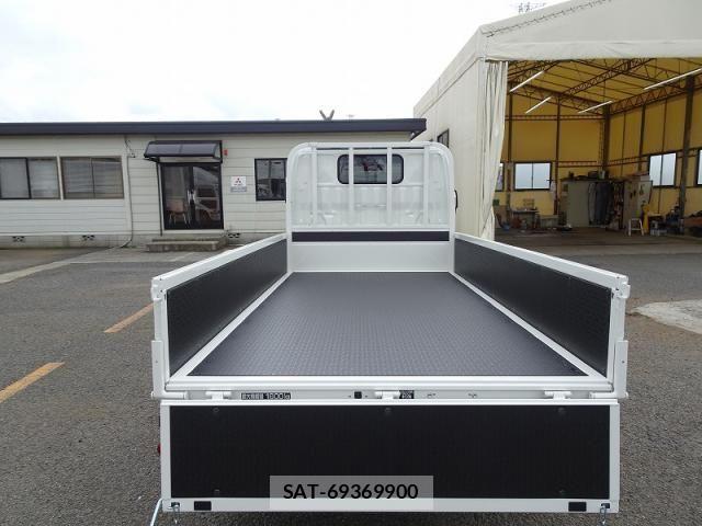 Toyota DYNA TRUCK 2026-04 8365671-5