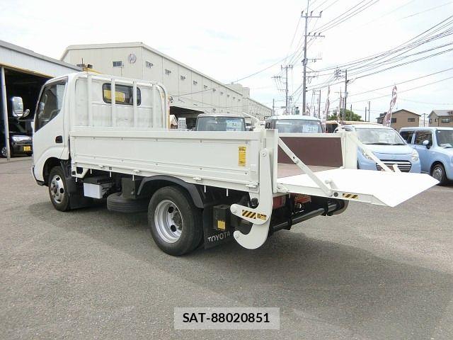 Toyota DYNA TRUCK 2005-06 8365674-12