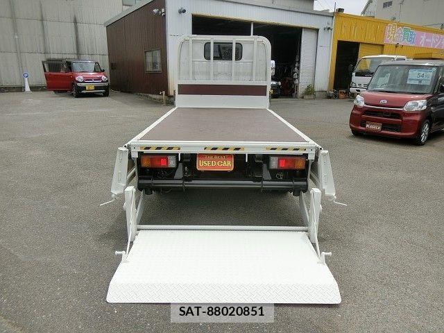 Toyota DYNA TRUCK 2005-06 8365674-20
