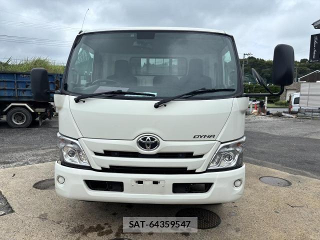 Toyota DYNA TRUCK 2021-07 8412135-1