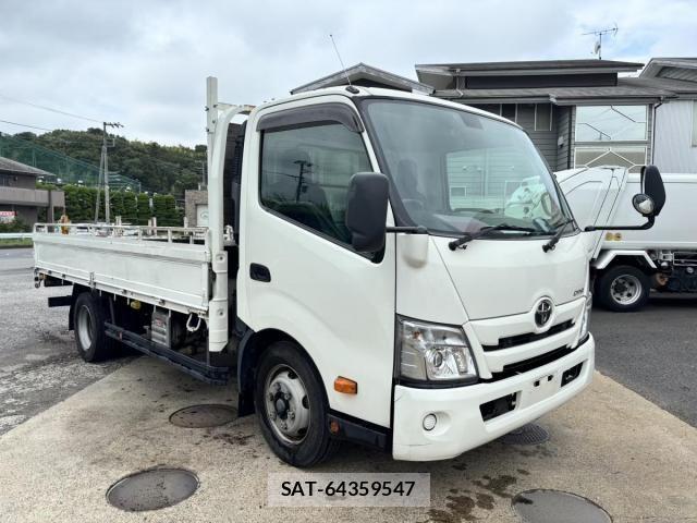 Toyota DYNA TRUCK 2021-07 8412135-2
