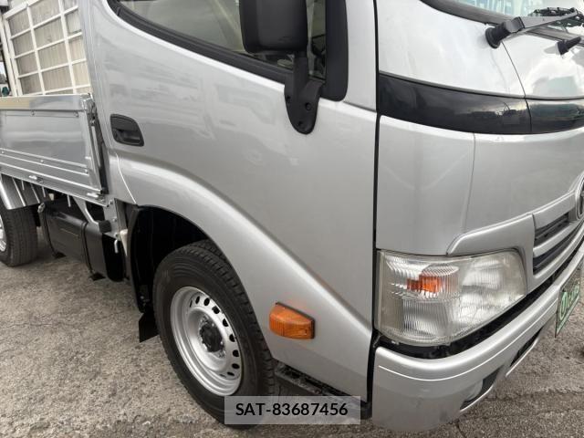 Toyota DYNA TRUCK 2015-02 8412133-20