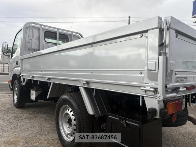 Toyota DYNA TRUCK 2015-02 8412133-25