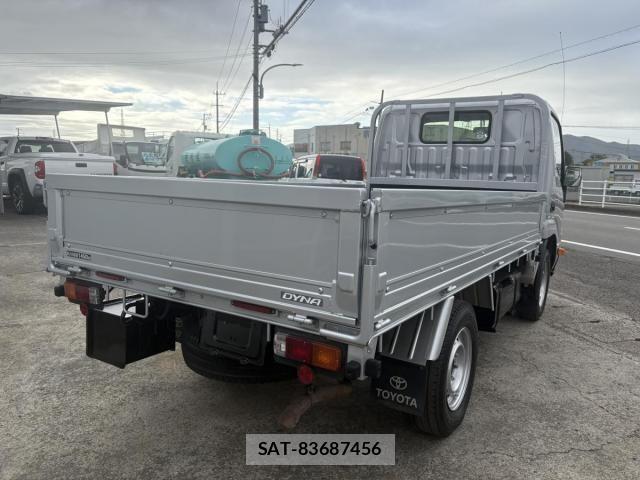 Toyota DYNA TRUCK 2015-02 8412133-2
